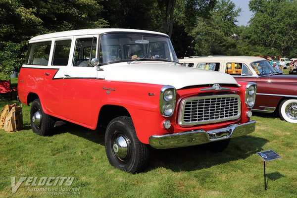 1959 International B-120 Travelall