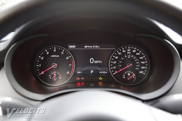 2018 Kia Stinger Instrumentation