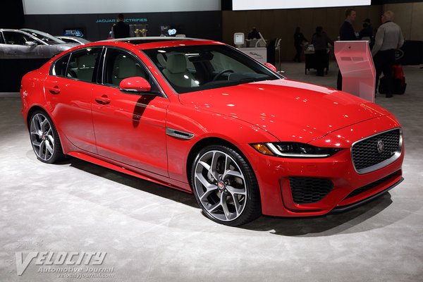 2020 Jaguar XE sedan