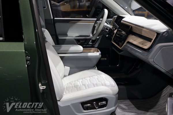 2018 Rivian R1S Interior