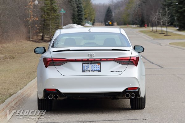 2019 Toyota Avalon Touring