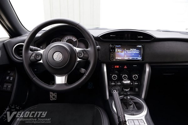 2019 Toyota 86 Instrumentation