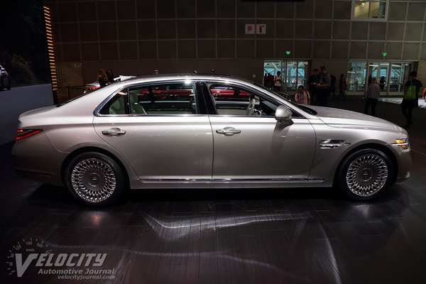 2020 Genesis G90