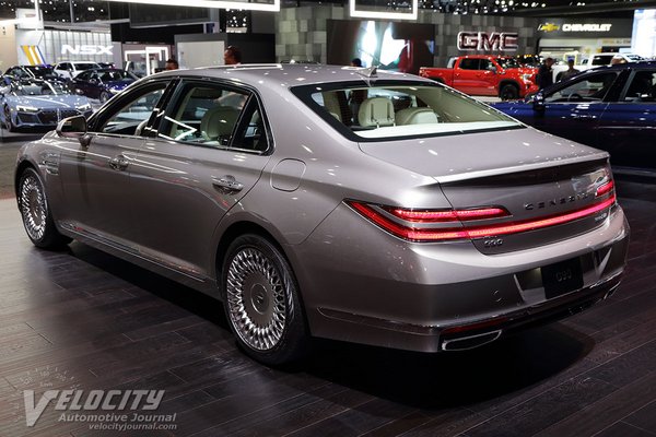 2020 Genesis G90