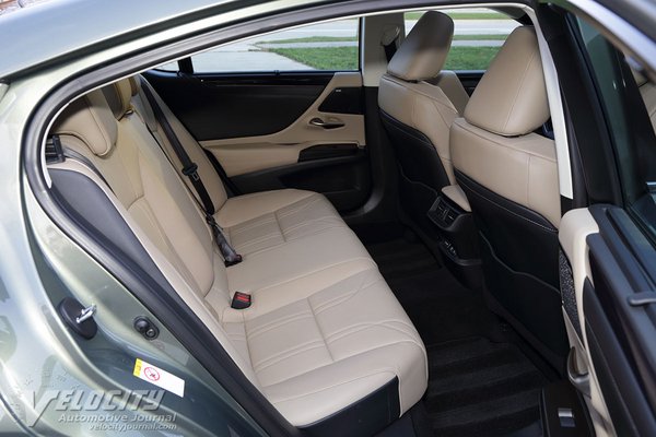 2019 Lexus ES 350 Ultra Luxury Interior