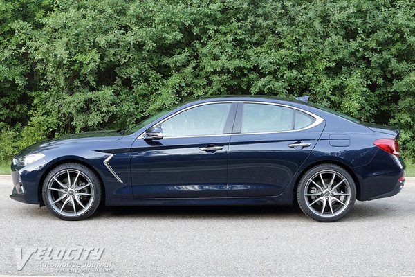 2020 Genesis G70 2.0T Prestige RWD