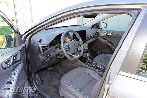 2020 Hyundai Ioniq PHEV Interior