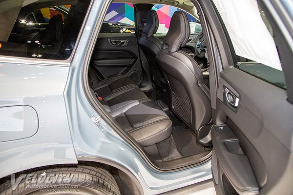 2022 Volvo XC60 Interior