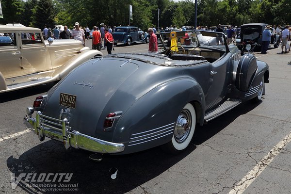 1941 Packard Super Eight 180 Darrin Convertible