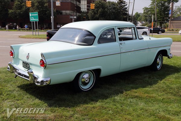 1955 Ford Mainline 2d sedan