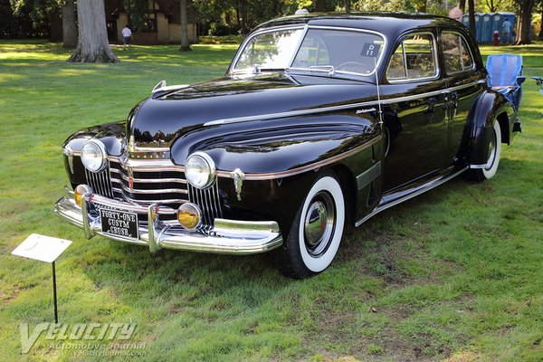 1941 Oldsmobile 98 4d sedan