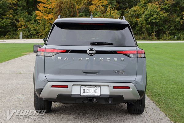 2022 Nissan Pathfinder Platinum