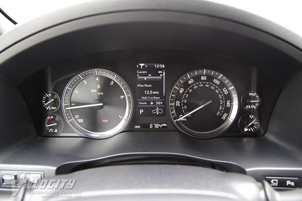 2021 Lexus LX Instrumentation