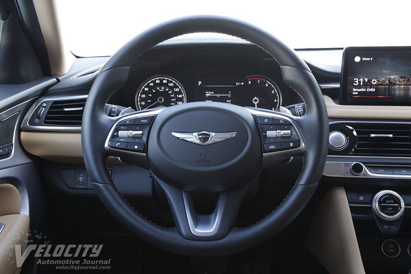 2022 Genesis G70 Instrumentation