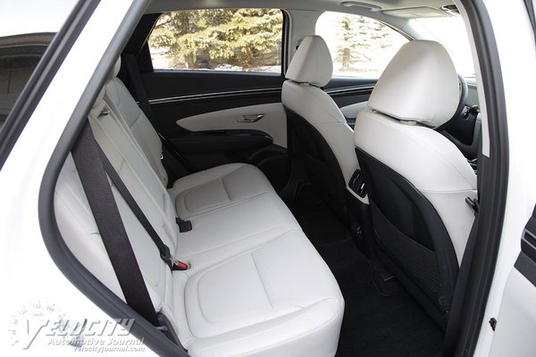 2022 Hyundai Tucson Hybrid Interior