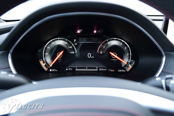 2022 Genesis G80 Instrumentation