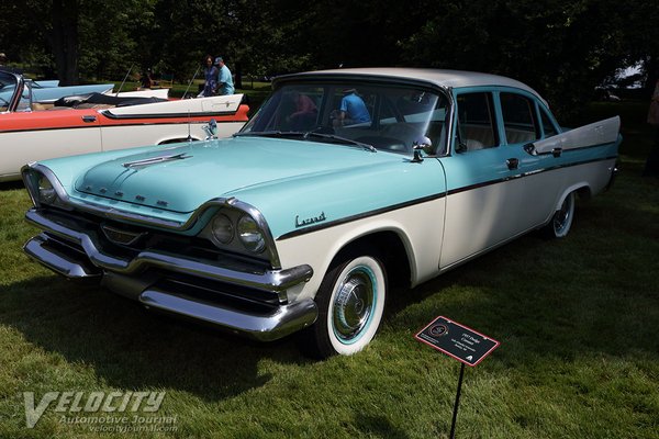 1957 Dodge Coronet 4d sedan