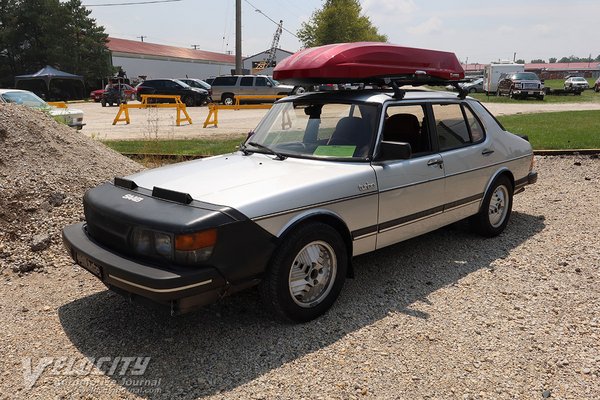 1985 Saab 900 T