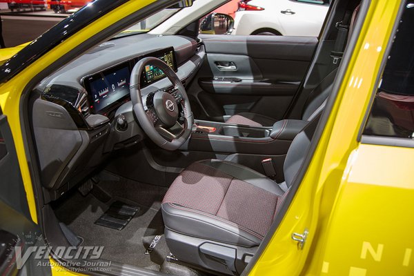 2025 Nissan Kicks Interior