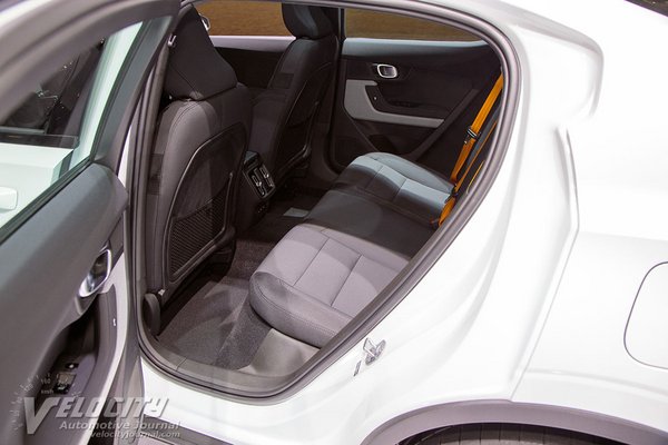 2024 Polestar Polestar 2 Interior