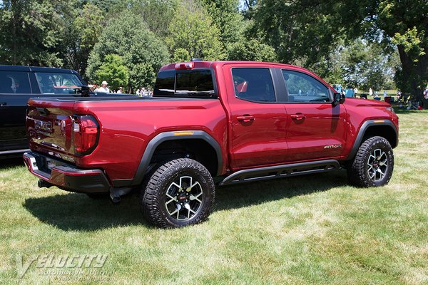 2024 GMC Canyon Crew Cab