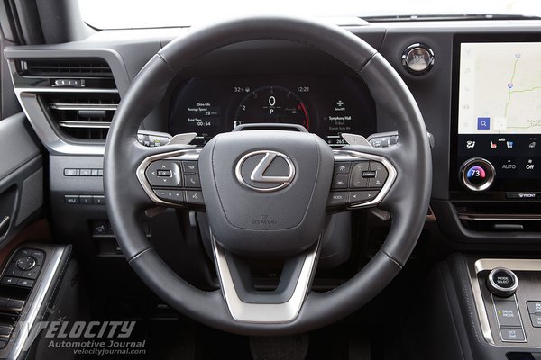 2024 Lexus GX 550 Luxury Instrumentation