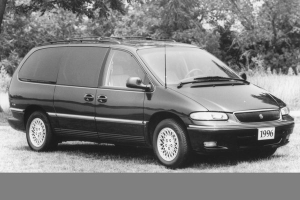 1996 Chrysler Town & Country