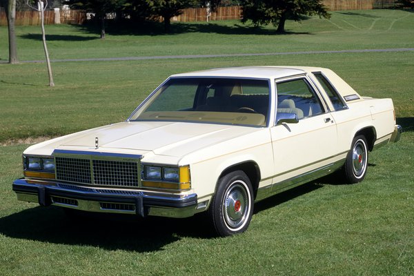 1980 Ford LTD 2d sedan