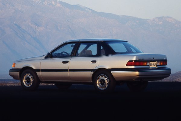 1988 Ford Tempo GL