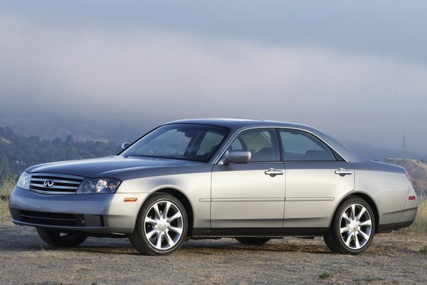 2003 Infiniti M45