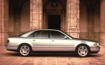 2000 Audi A8