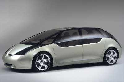 2001 Mitsubishi Space Liner concept