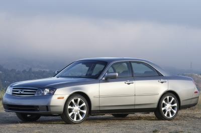 2004 Infiniti M45