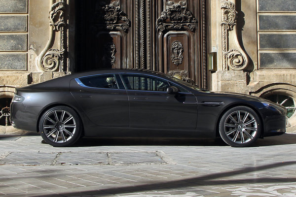 2011 Aston Martin Rapide