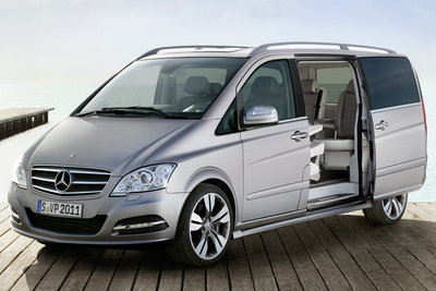 2011 Mercedes-Benz Viano Vision Pearl