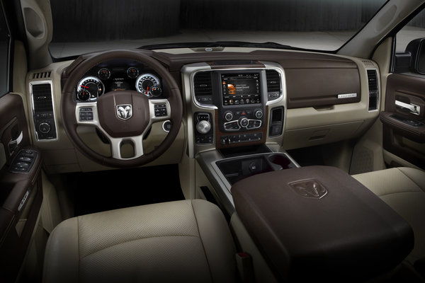 2013 Ram Ram 1500 Crew Cab Laramie Interior