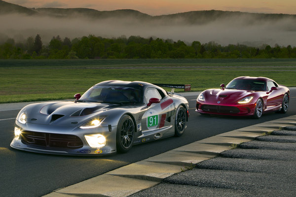 2013 SRT Viper and Viper GTS-R