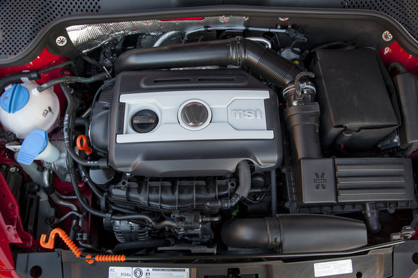 2013 Volkswagen Beetle Convertible Engine