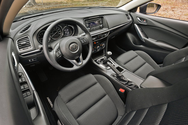 2014 Mazda Mazda6 Interior