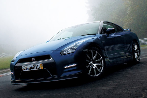 2014 Nissan GT-R