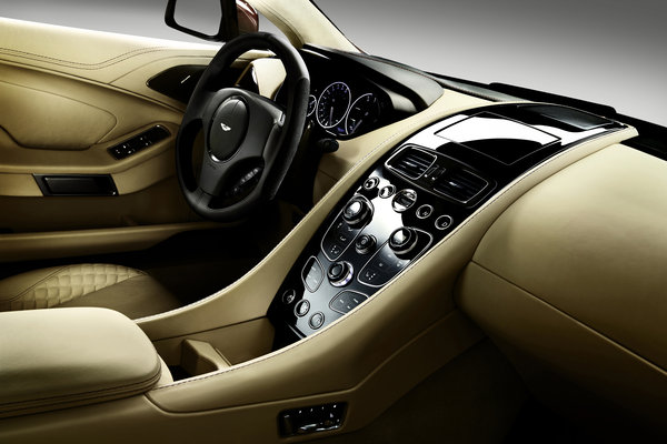 2013 Aston Martin Vanquish Interior