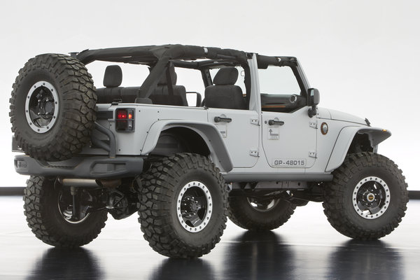 2013 Jeep Wrangler Mopar Recon