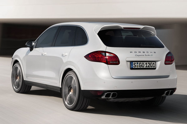 2014 Porsche Cayenne Turbo S