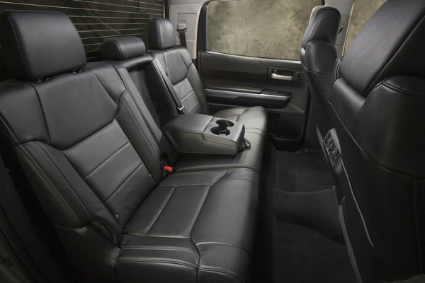 2014 Toyota Tundra Crew Cab Limited Interior