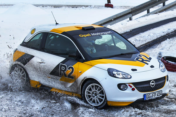 2013 Opel Adam R2