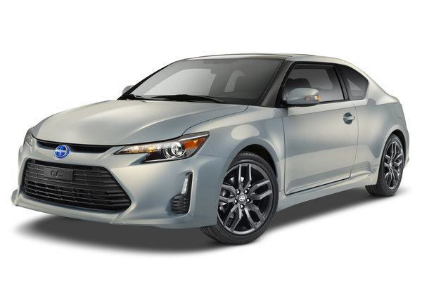 2014 Scion 10 Series tC