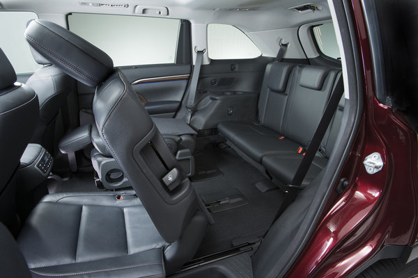 2014 Toyota Highlander Limited Interior