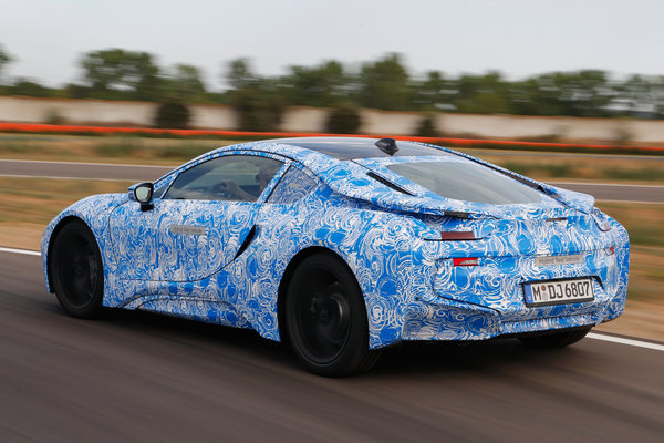 2015 BMW i8