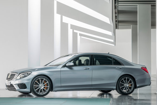 2014 Mercedes-Benz S-Class S63 AMG