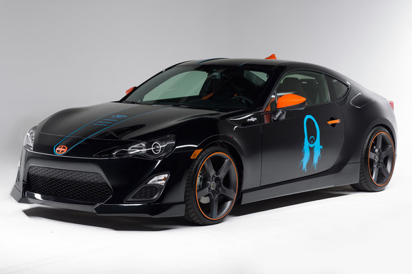 2013 Scion Steve Aoki x Scion FR-S